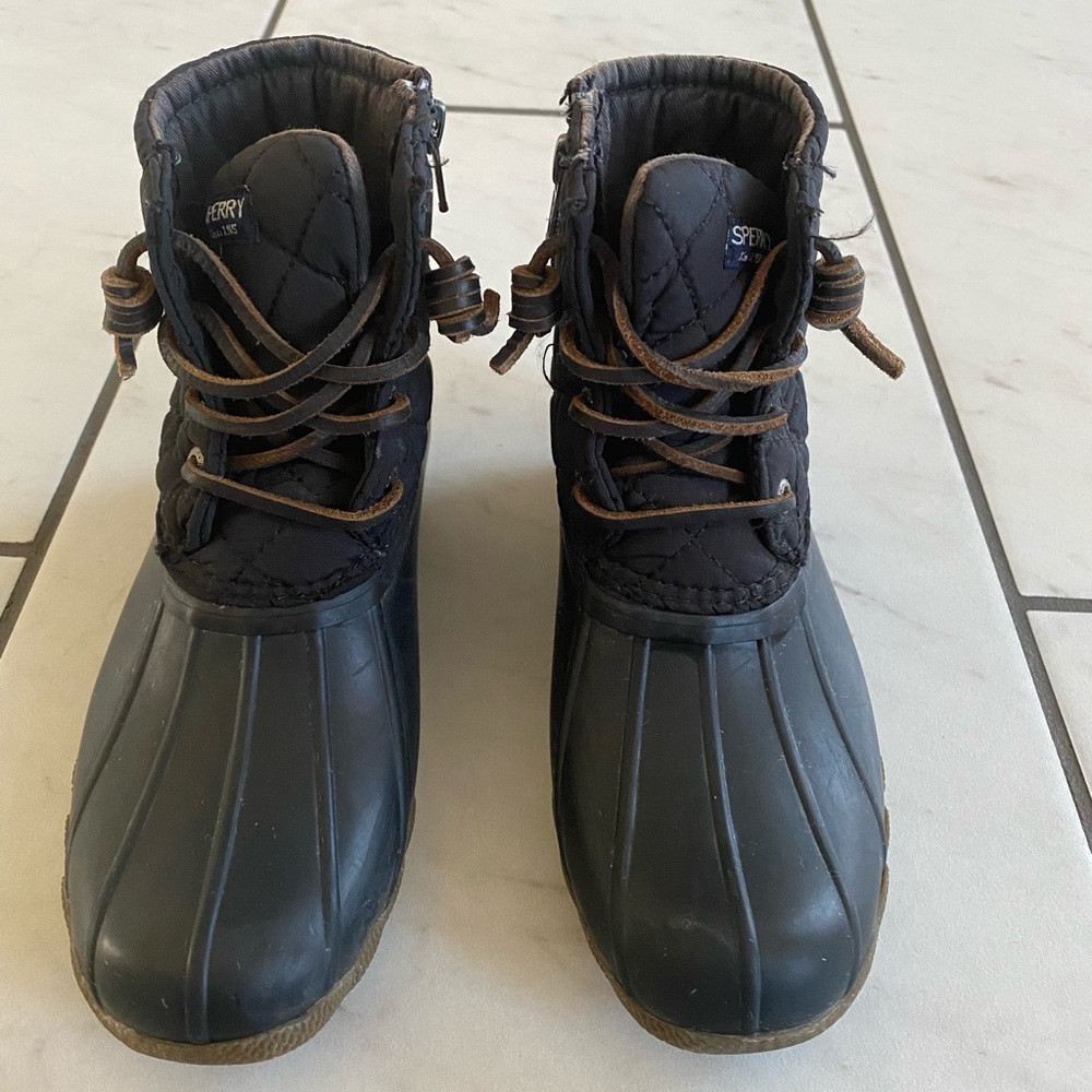 Size 1 girls sperry duck boots